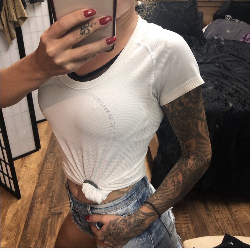 Lululemon shirt